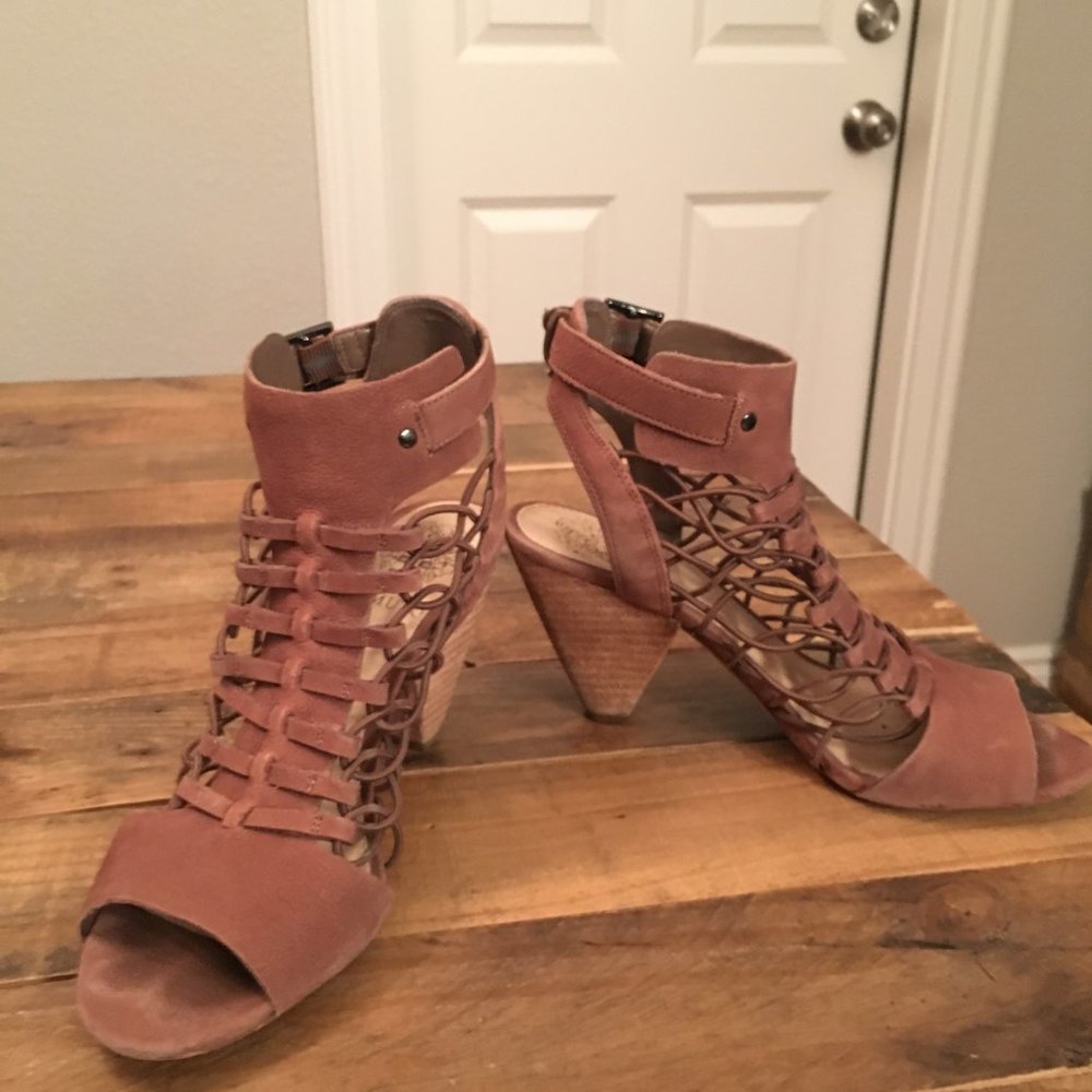 Vince Camuto Evel Caged Sandal